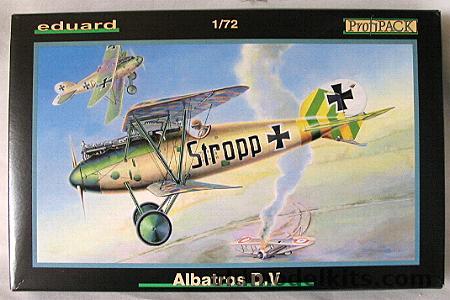 Eduard 1/72 Albatros D-V Profipack, 7020 plastic model kit
